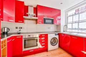 142, Park West, Edgware Road, London W2 2QP