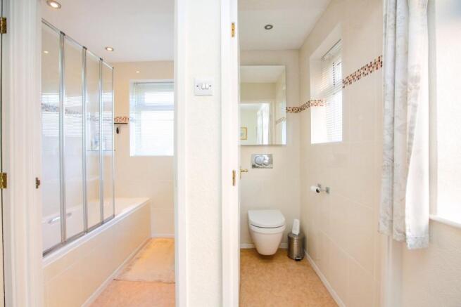 Bathroom/WC