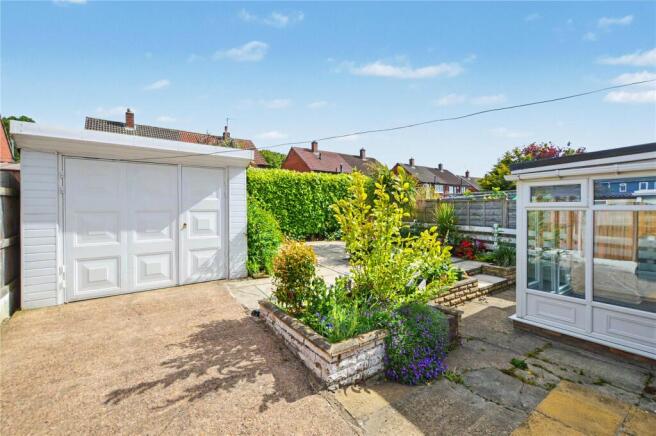 2 bed Bungalow for sale Image 8