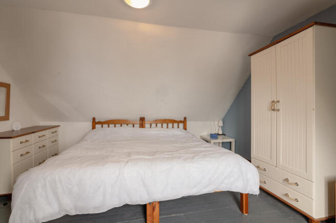 Bed 3