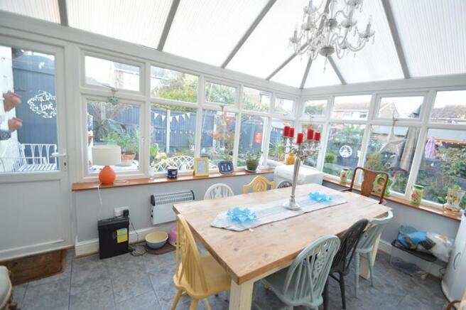 Conservatory/dining