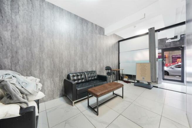 611 High Road Leyton - 2Z10EYwOxEMNUUrSb5c4.jpg