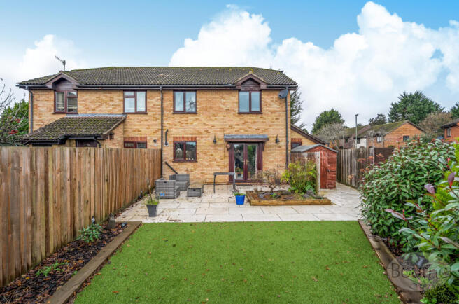 ee63814b-445f-4ed...