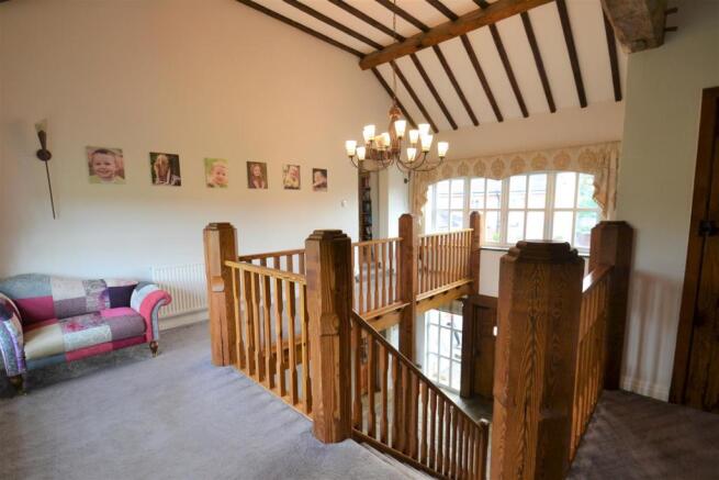 Galleried landing