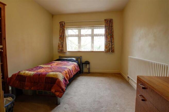 Bedroom 3:
