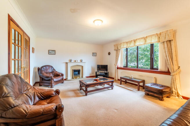 5, Arranview Gardens, Seamill, West Kilbride, North Ayrshire photo 3