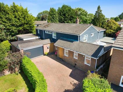 Seeleys Close, Beaconsfield, Buckinghamshire, HP9