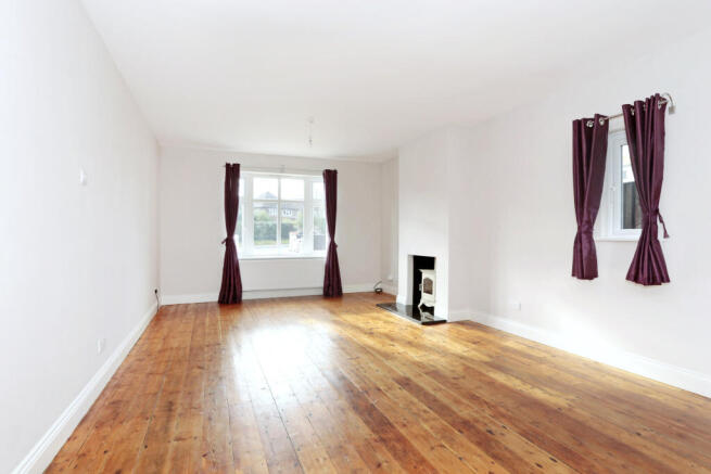 Straight Bit, Flackwell Heath, HP10 photo 4