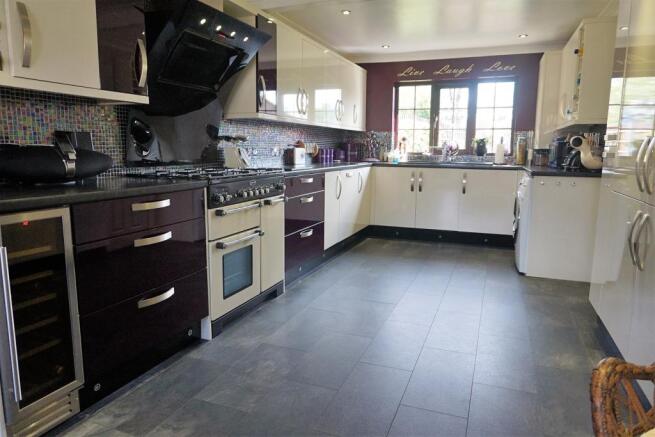 Kitchen / Diner