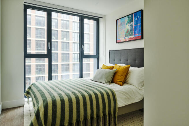 3 bed Apartment to rent Image 10
