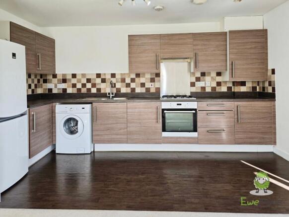 EweMove Basingstoke Lettings - St Catherine Road -