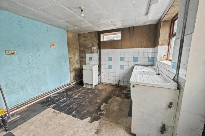 Ferndown photo 4