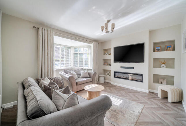 1410785-6-69c3b53...