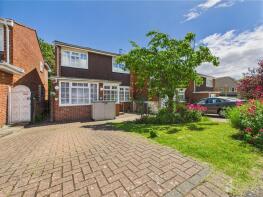30, Berkeley Close, Stevenage SG2 8SG