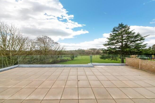 2 bed Retirement Property for sale Image 11