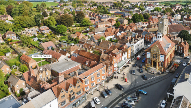 3-bed terraced on High Street, Marlborough, SN8, £500,000