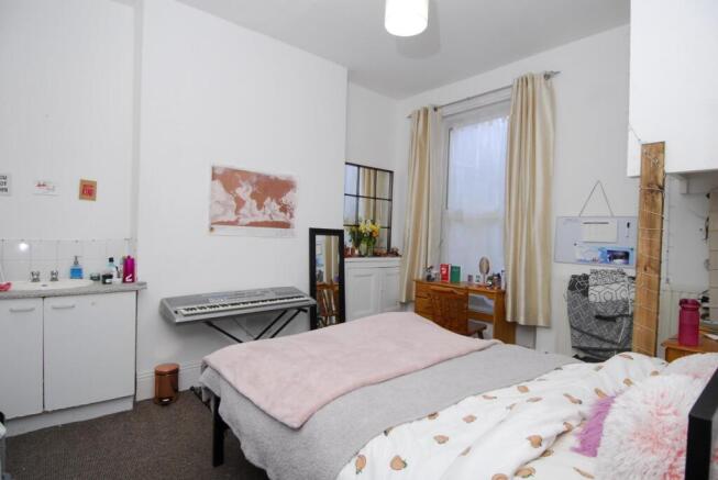 WhatsApp Image 2021-04-28 at 10.49.17.jpeg