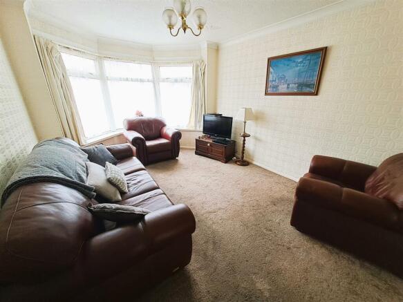 Extended Through Lounge