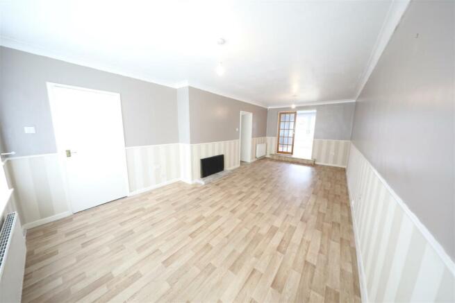 Living room/diner