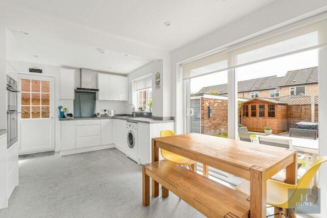 Kitchen/Dining