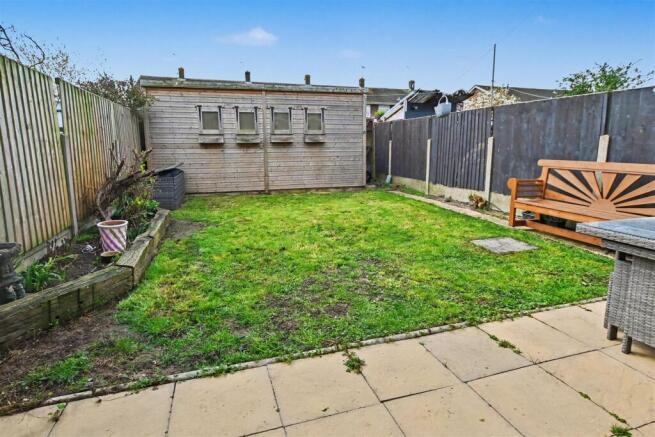 St. Marks Road, Canvey Island photo 4