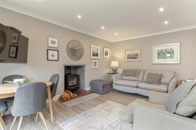 3 bed Detached for sale Image 9