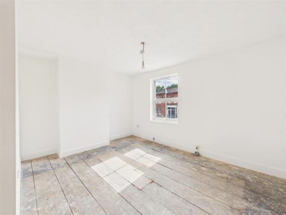 2 bed Terraced for sale Image 7