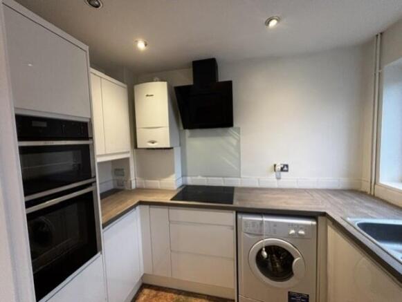 9 Mayfield kitchen