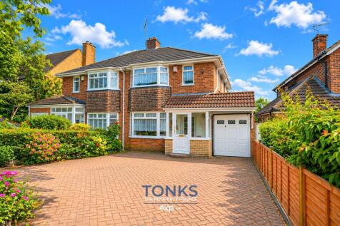 Manor Abbey Road, Halesowen, B62 0AB