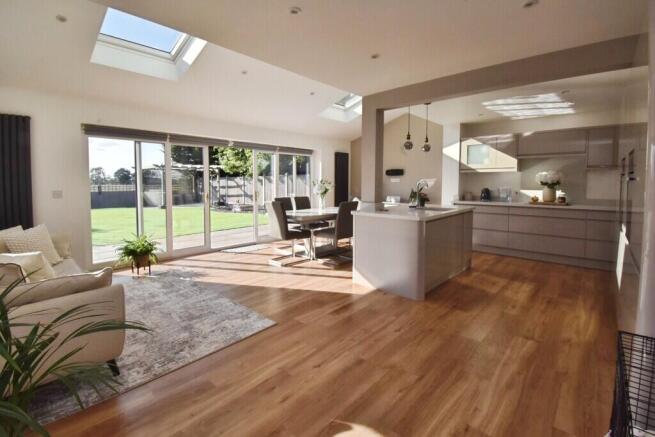Kitchen Diner