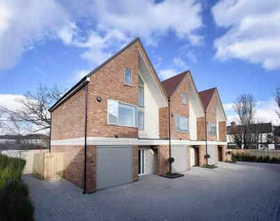 Woodfield Gardens, New Malden