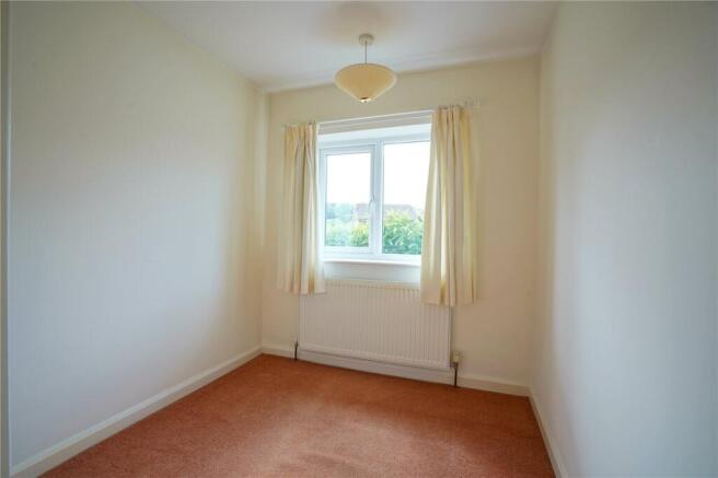 3 bed Semi-Detached for sale Image 12