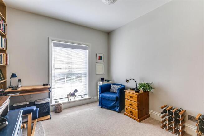 10. Bedroom 2.jpg