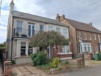 Thetford Road, Ashford, TW15