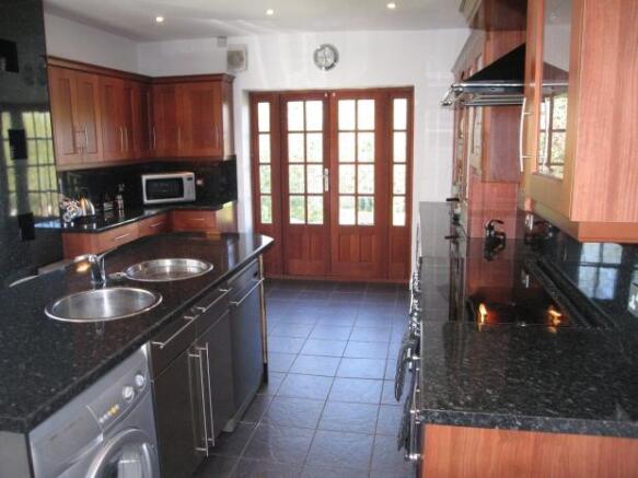 Kitchen 3