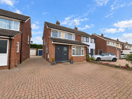Broomfield Crescent, Wivenhoe, CO7