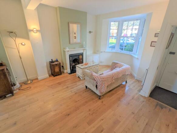 Living Room (6)