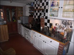 KITCHEN AREA 1