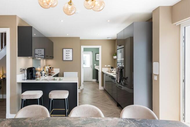 pinefields, livingston