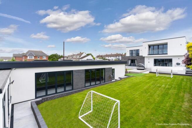 48 Porthkerry Road, Rhoose-SWPP-HR-99