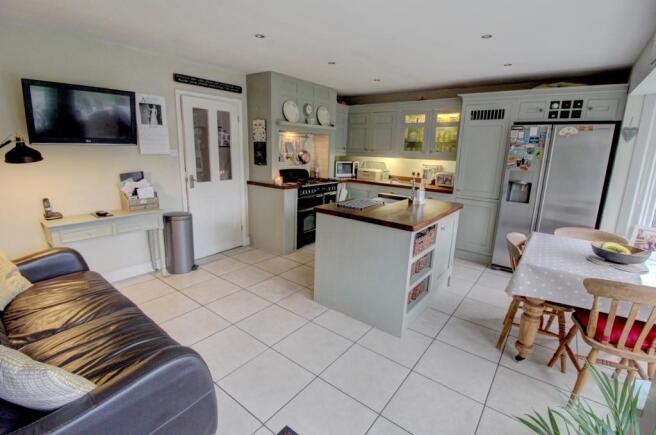 Brentwood Road, Ingrave, Brentwood, CM13 (3)