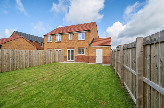 2 bed Semi-Detached for sale Image 9