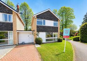 69, Woodfield Heights, Wolverhampton WV6 8PT
