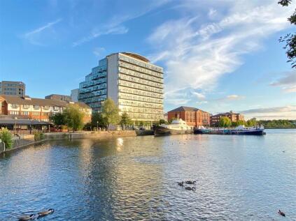 Abito, 4 Clippers Quay, Salford