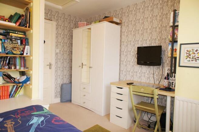 Photo 12