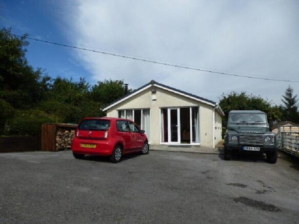 THE ANNEXE
