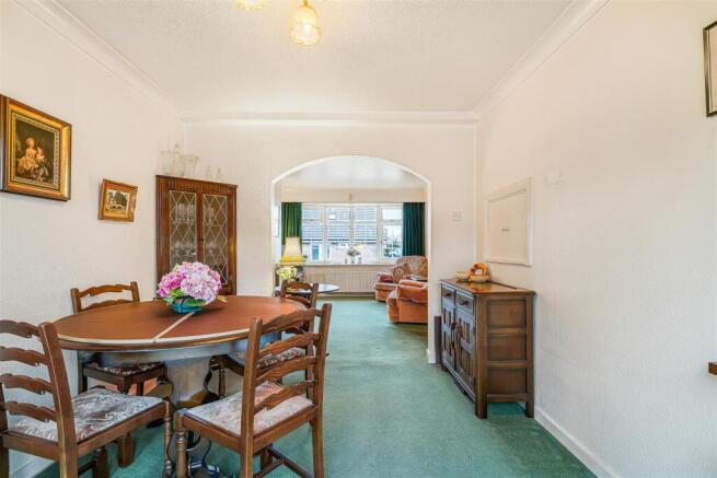 3 bed Semi-Detached for sale Image 6