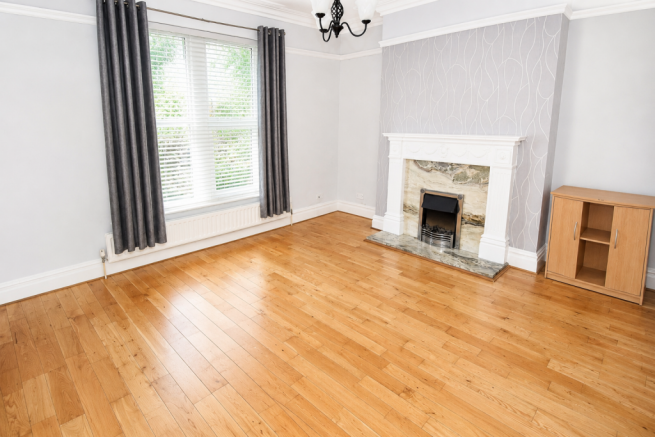 4 bed Terraced to rent Image 4