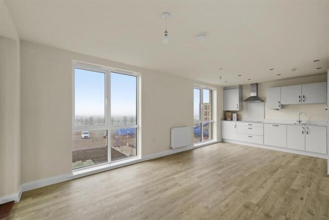 321 Osprey Drive, Second Floor, Trumpington - otZG