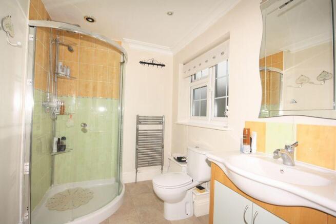 Master EnSuite